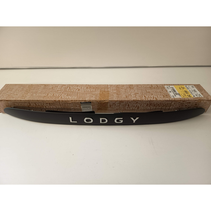LISTWA POKRYWY BAGAŻNIKA DACIA 848105542R
