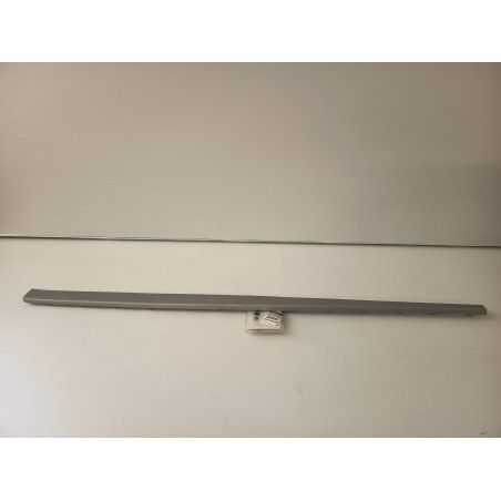 LISTWA SREBRNA NAKŁADKI PROGU DACIA DUSTER I 769514334R